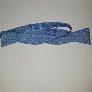 Southern Tide authentic men's bow tie